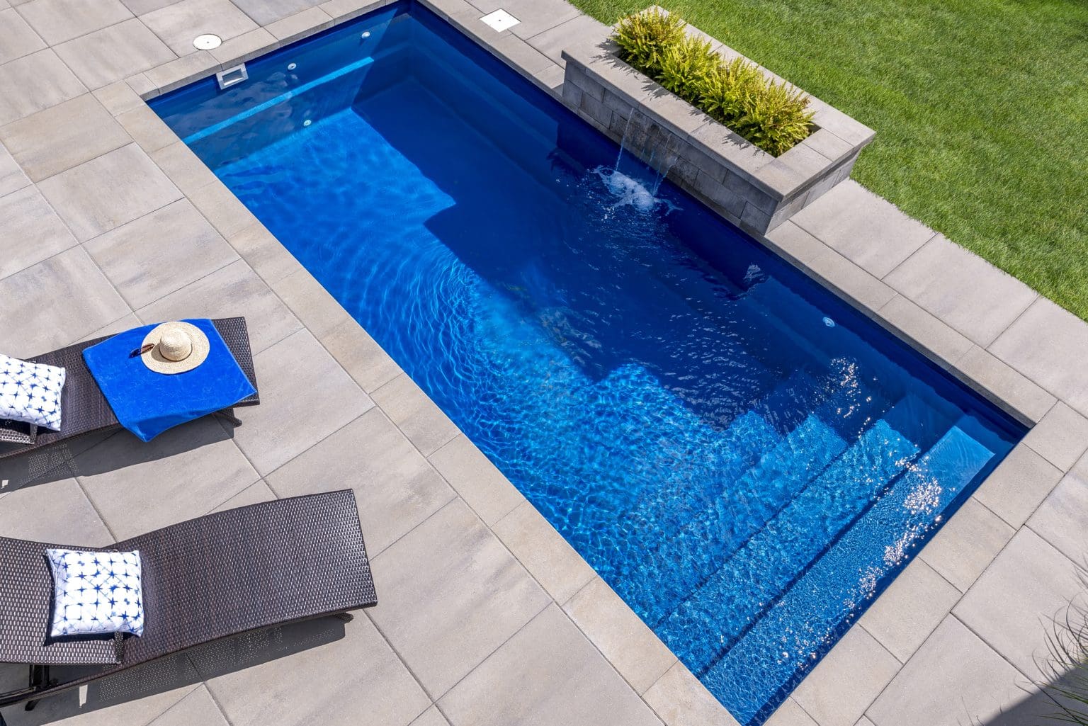 Inground fiberglass pool Sima Pools & Spas