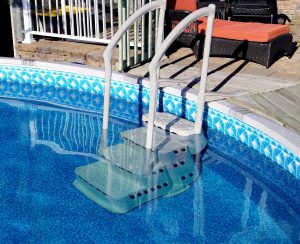 Biltmor pool steps - Pool and spa equipment - Sima POOLS & SPAS
