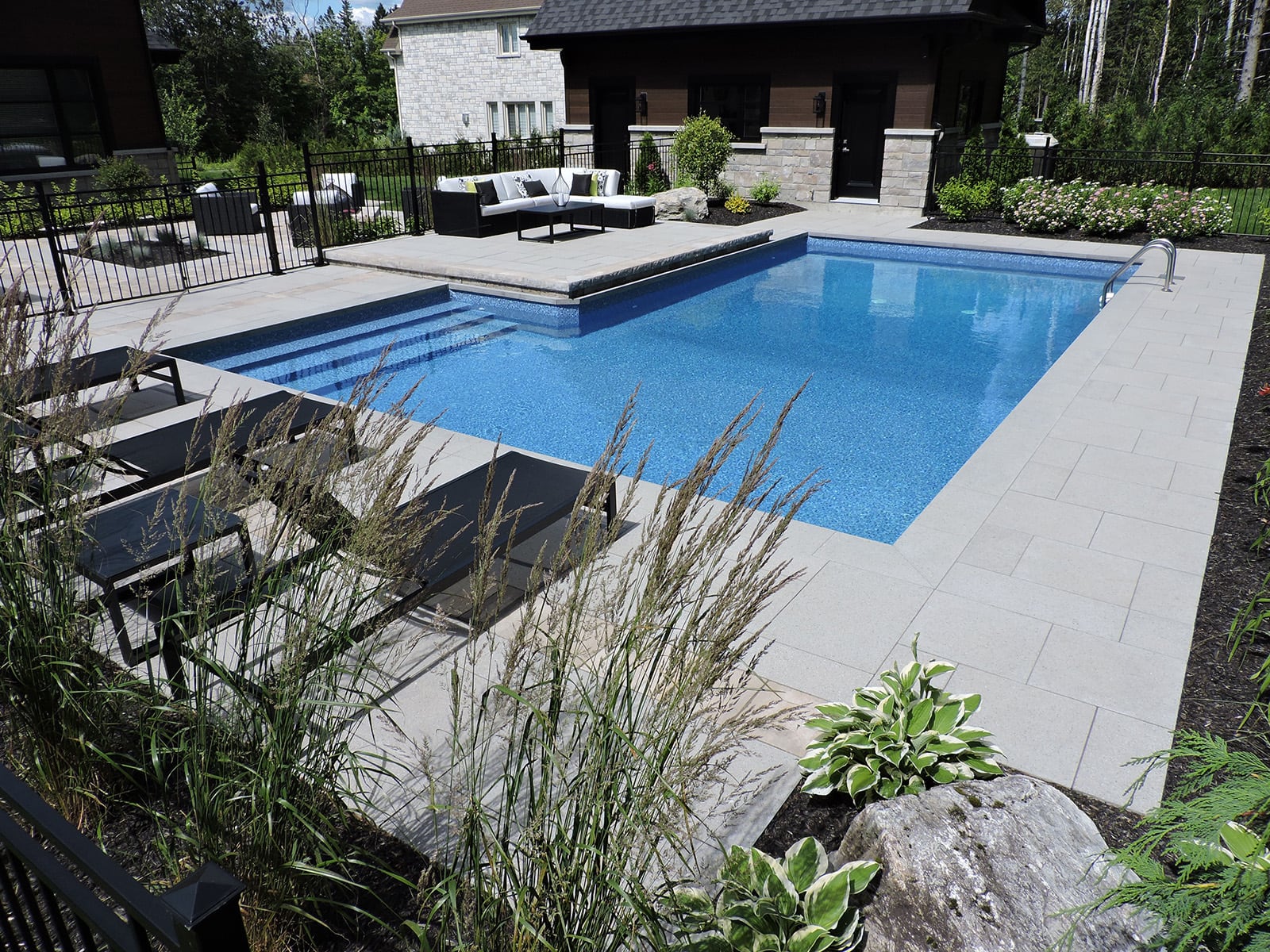 Swimming Pool Store - Sima Ste-Marie POOLS & SPAS