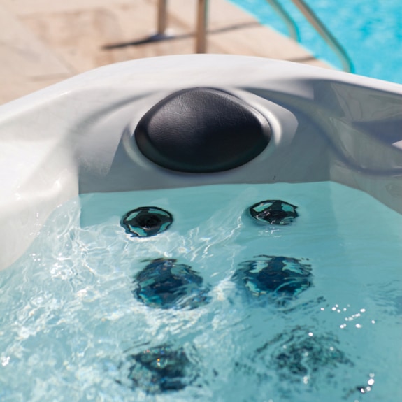 Hot tub store - Spa stores - Sima POOLS & SPAS